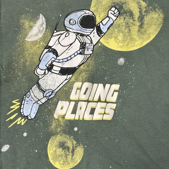 Oshkosh Originals 3T Astronaut Kids Shirt, GUC, 15% off w 2+ bundle - Picture 2 of 4